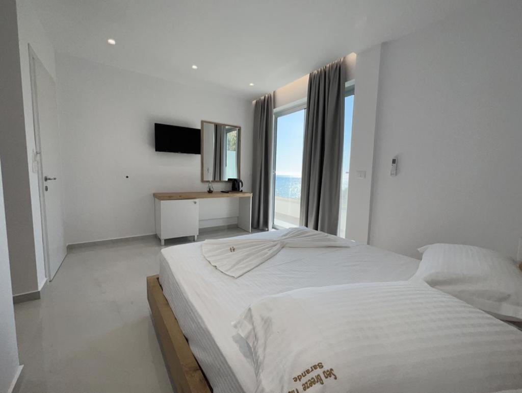 Sea Breeze Villa Саранда Номер фото